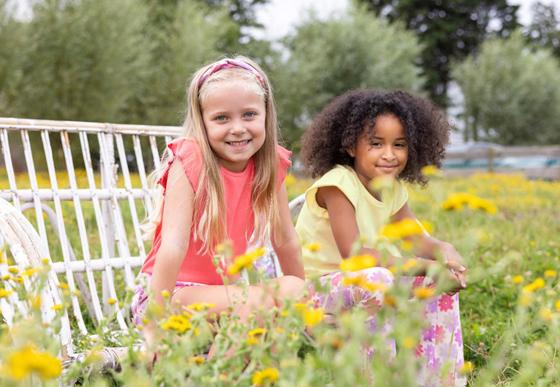 Kinderkleidung für Mädchen